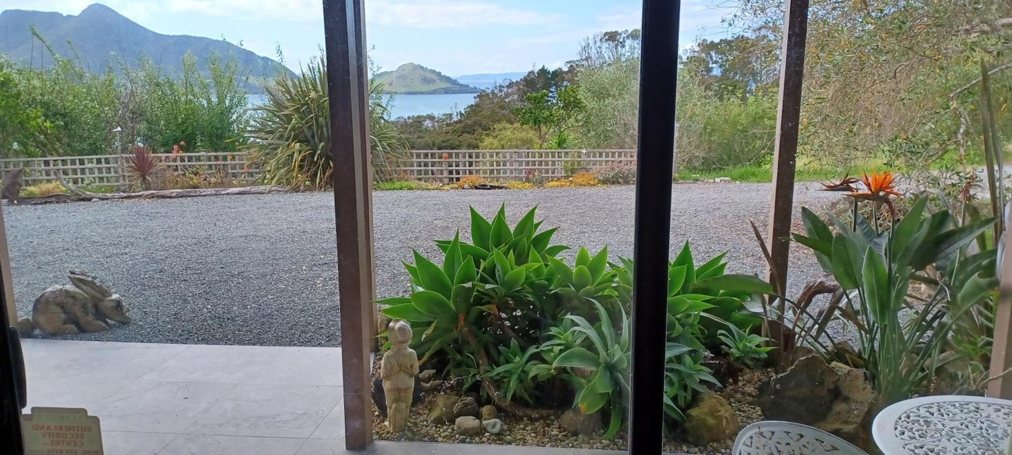 Mt Manaia View Holiday Studio Whangarei Heads Extérieur photo